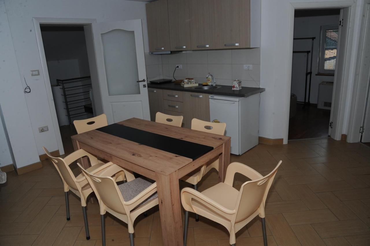 Vila Odmor Na Dunavu Beocin Exterior photo